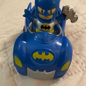 Fisher Price Little People DC Super Friends Wheelies Batman and the Batmobile